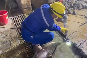 秦皇岛地下室伸缩缝堵漏施工视频