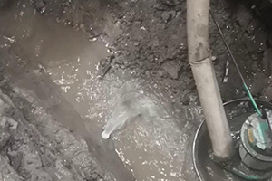 秦皇岛地下室伸缩缝堵漏视频
